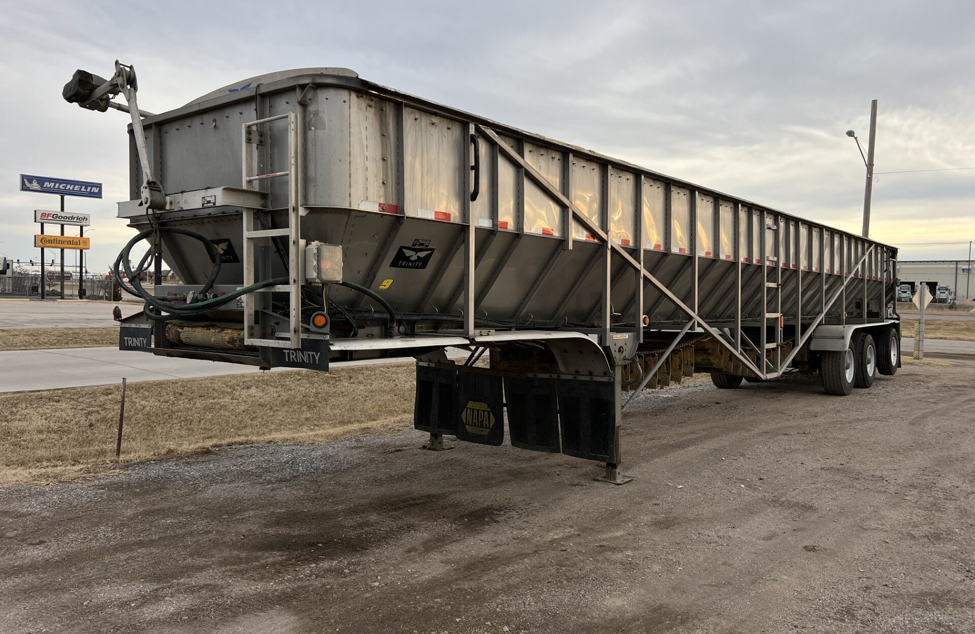 2018 Trinity Live Bottom